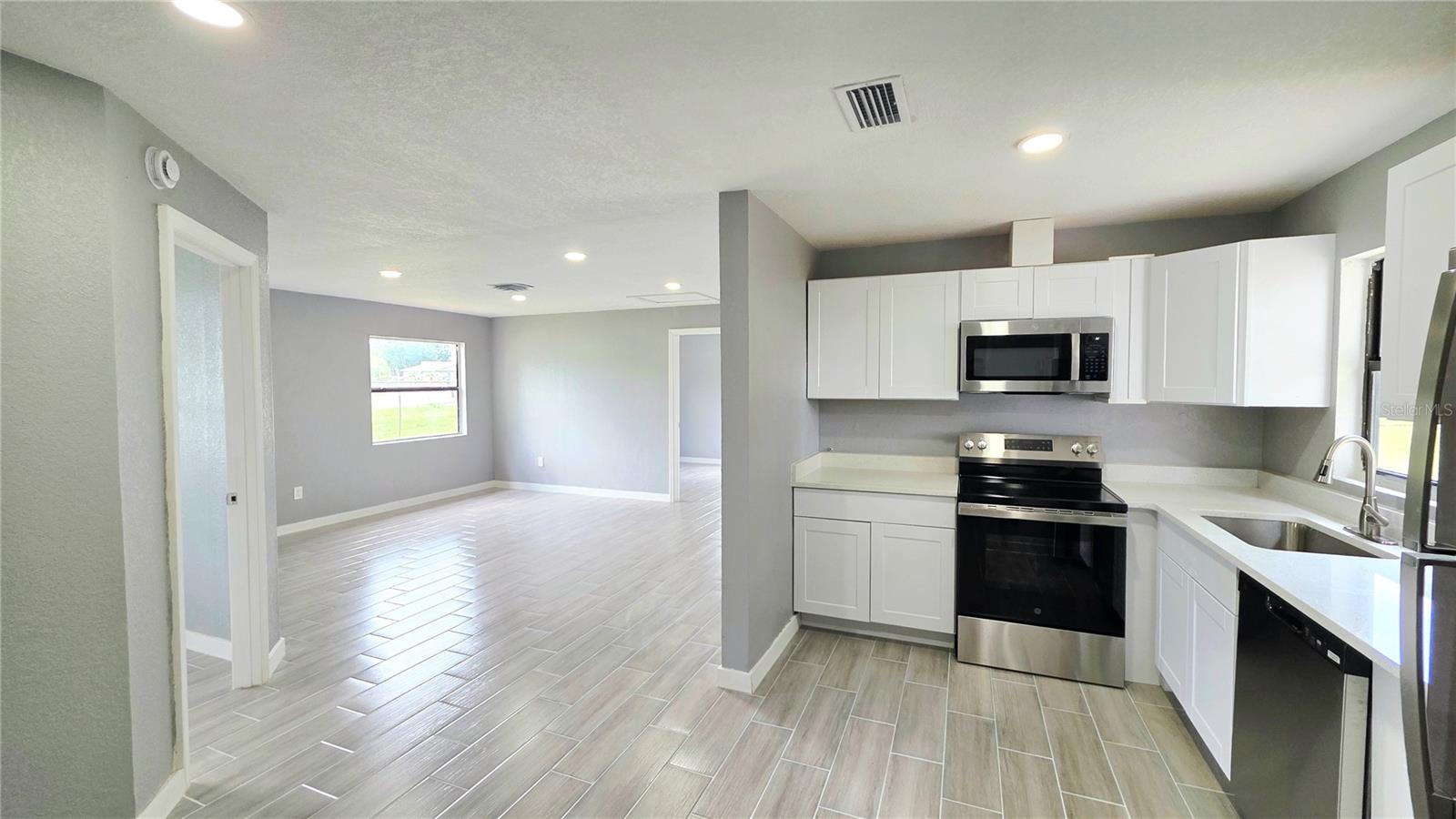 LAKE PARK ADD - Residential