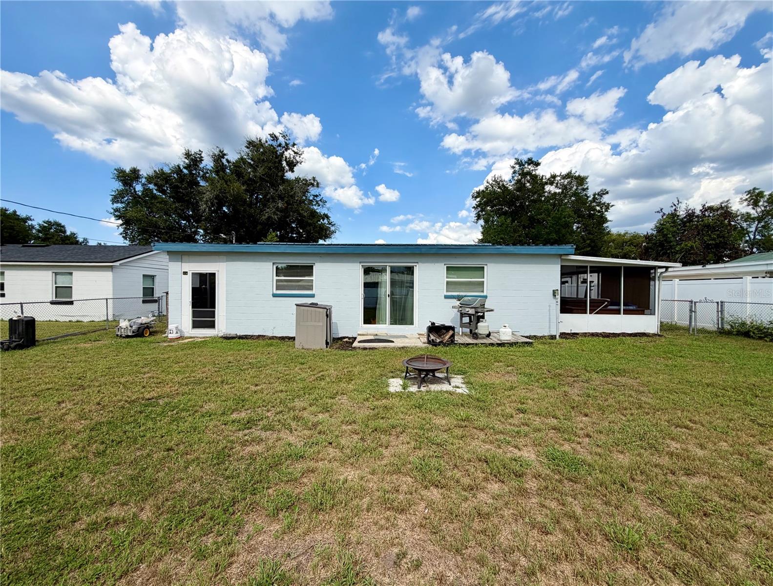 COMMERCE PARK - Residential