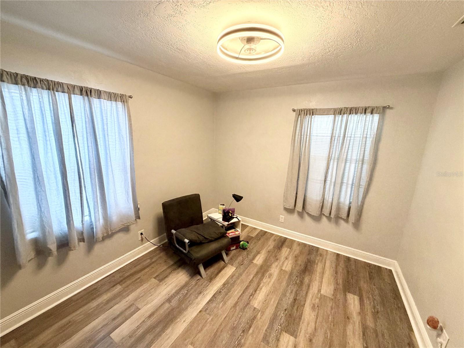COMMERCE PARK - Residential