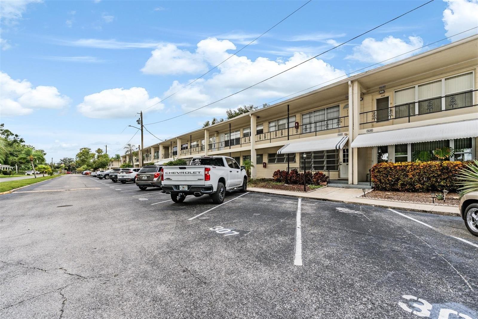 CLEARVIEW OAKS - Residential