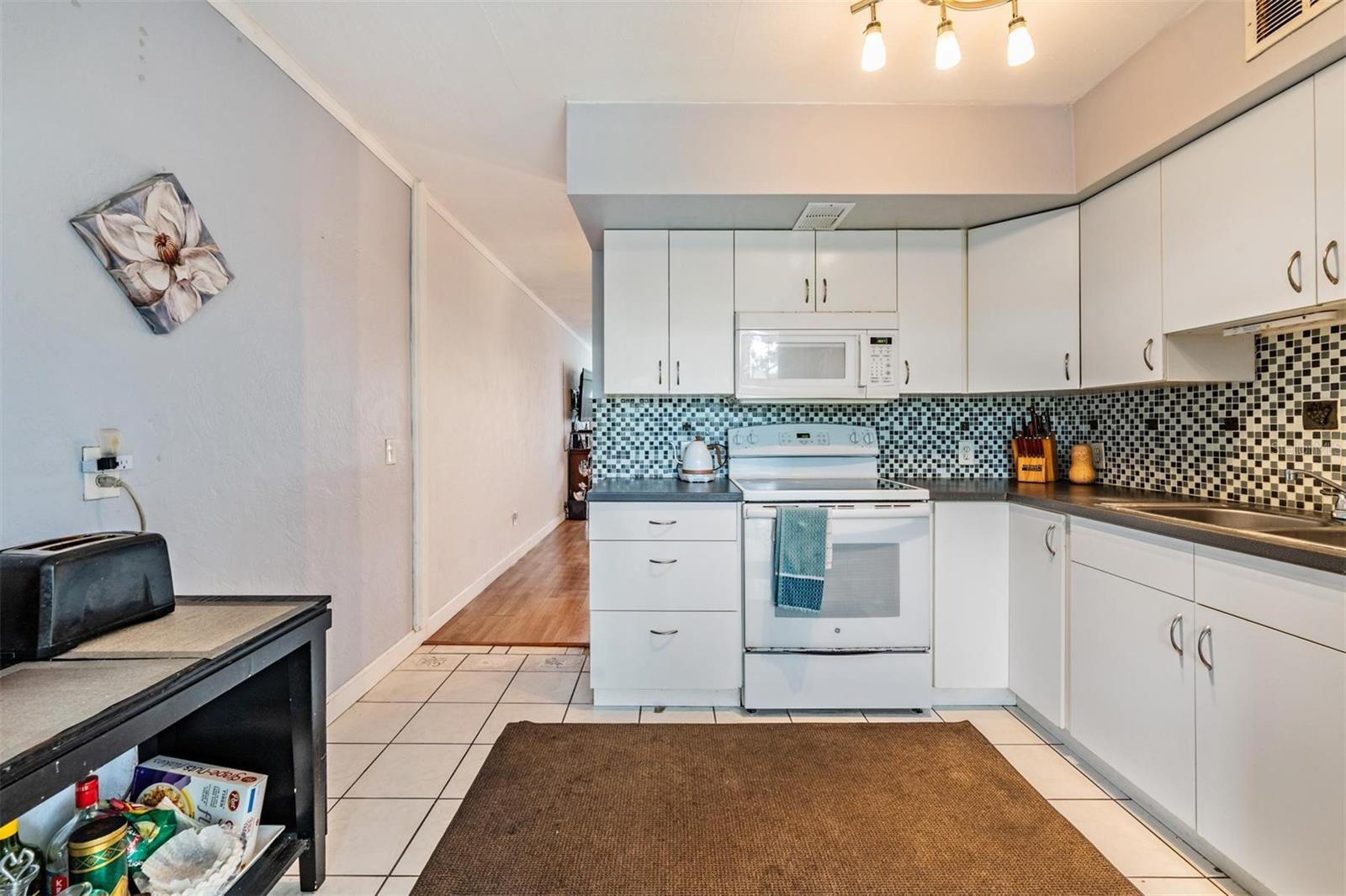 CLEARVIEW OAKS - Residential