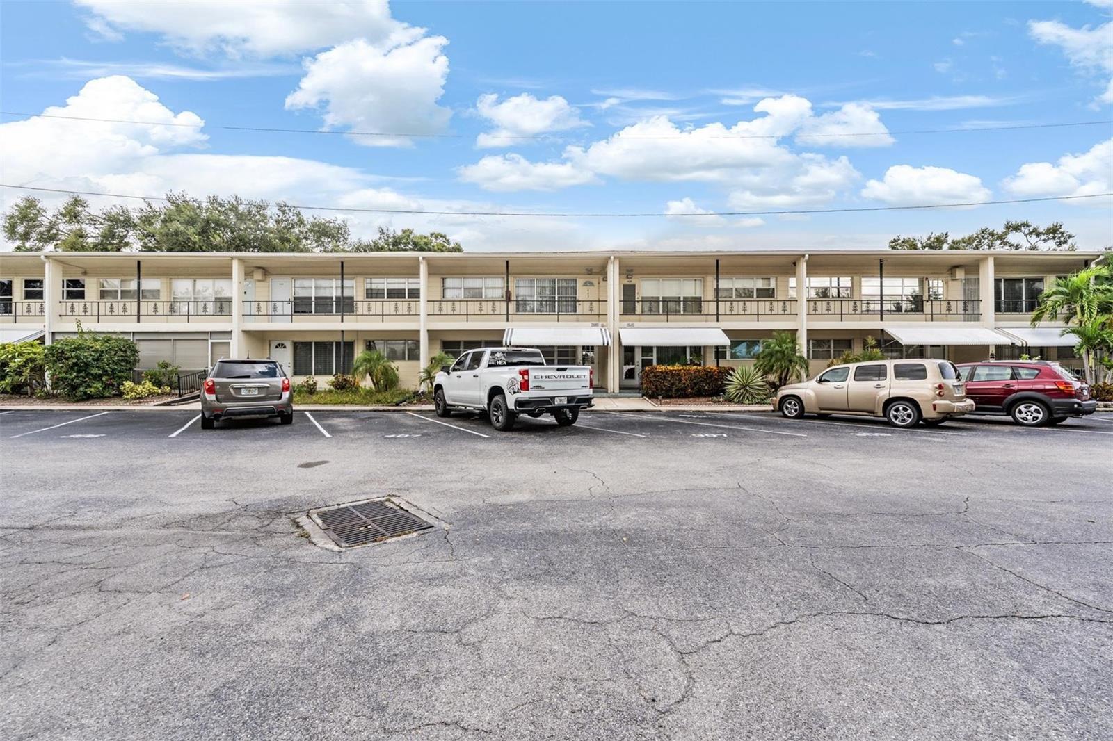 CLEARVIEW OAKS - Residential