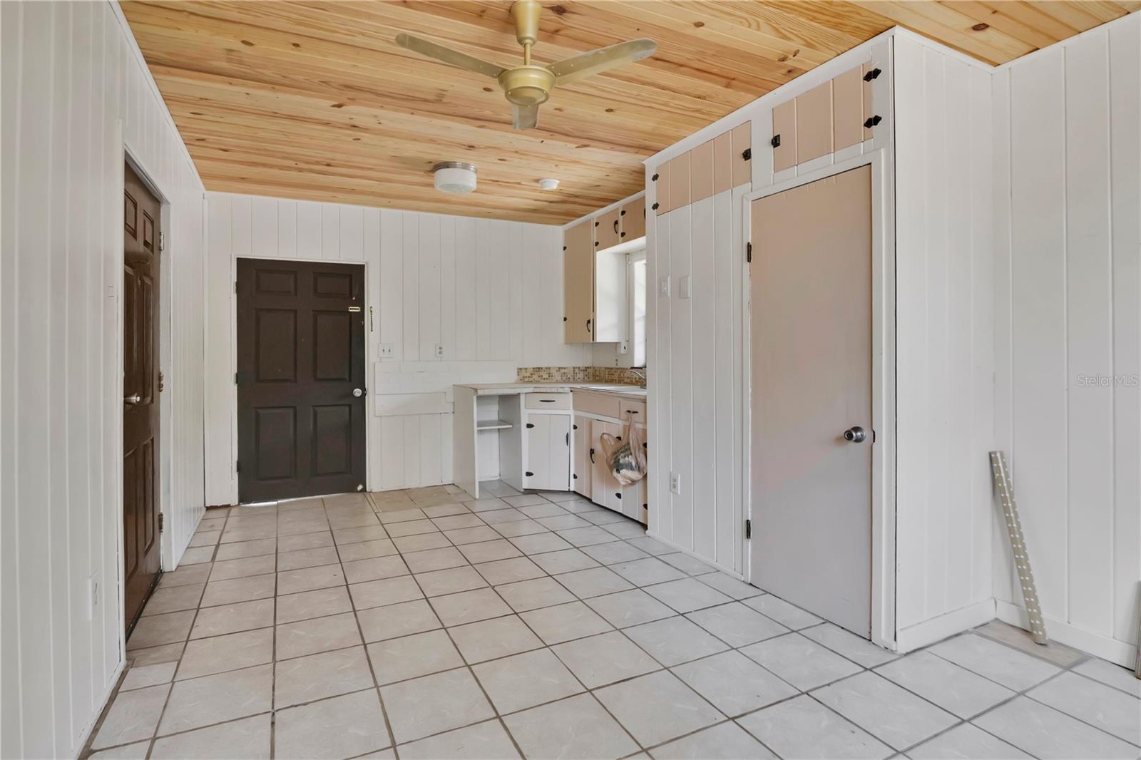 MOUNT DORA ORTON SUB - Residential