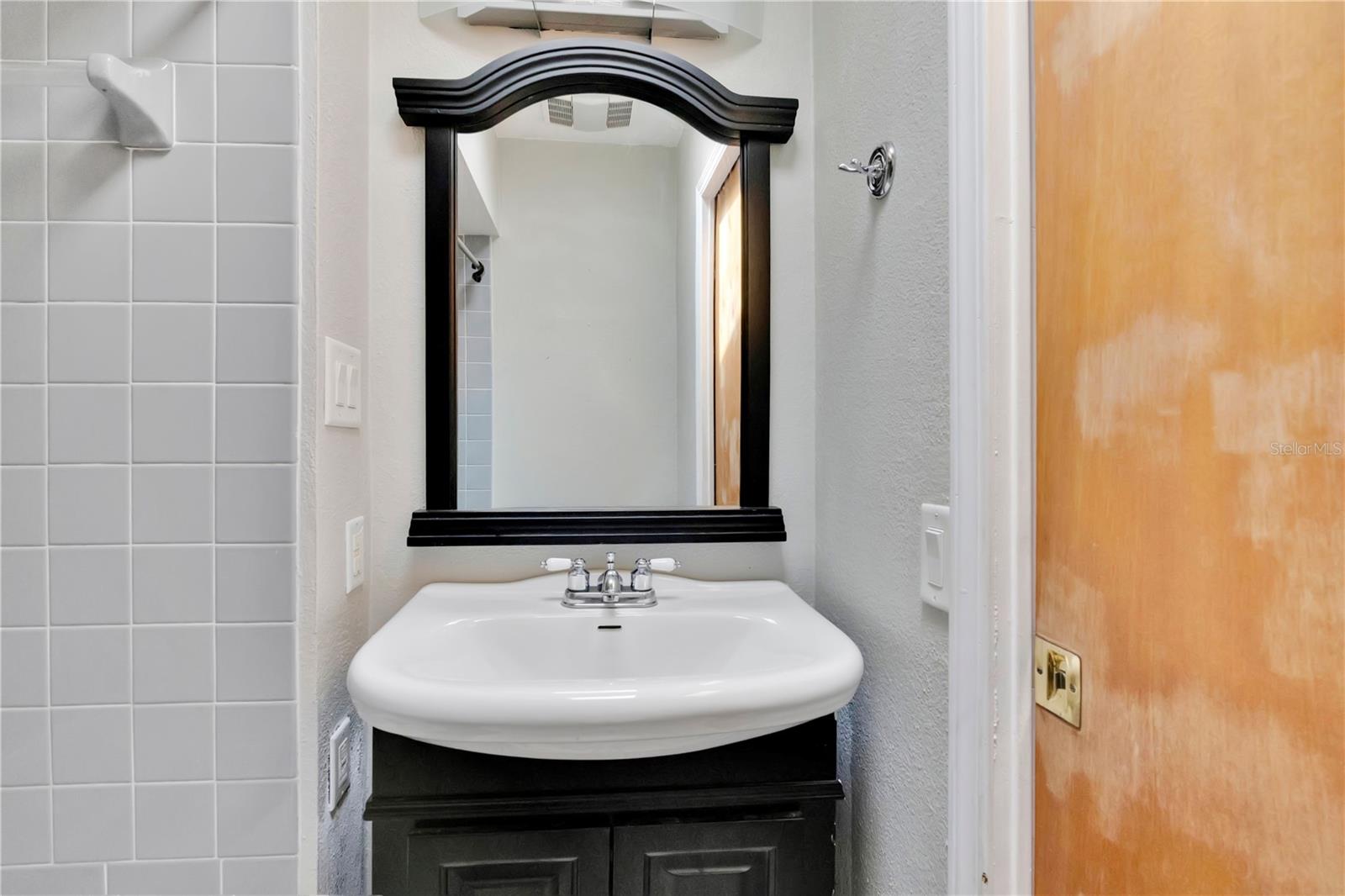 MOUNT DORA ORTON SUB - Residential