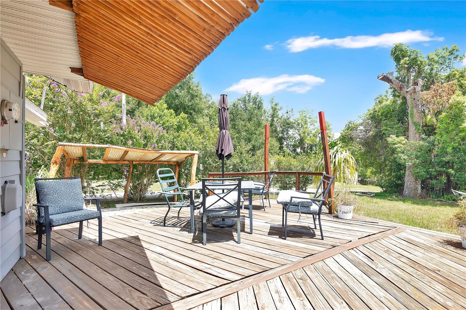 MOUNT DORA ORTON SUB - Residential