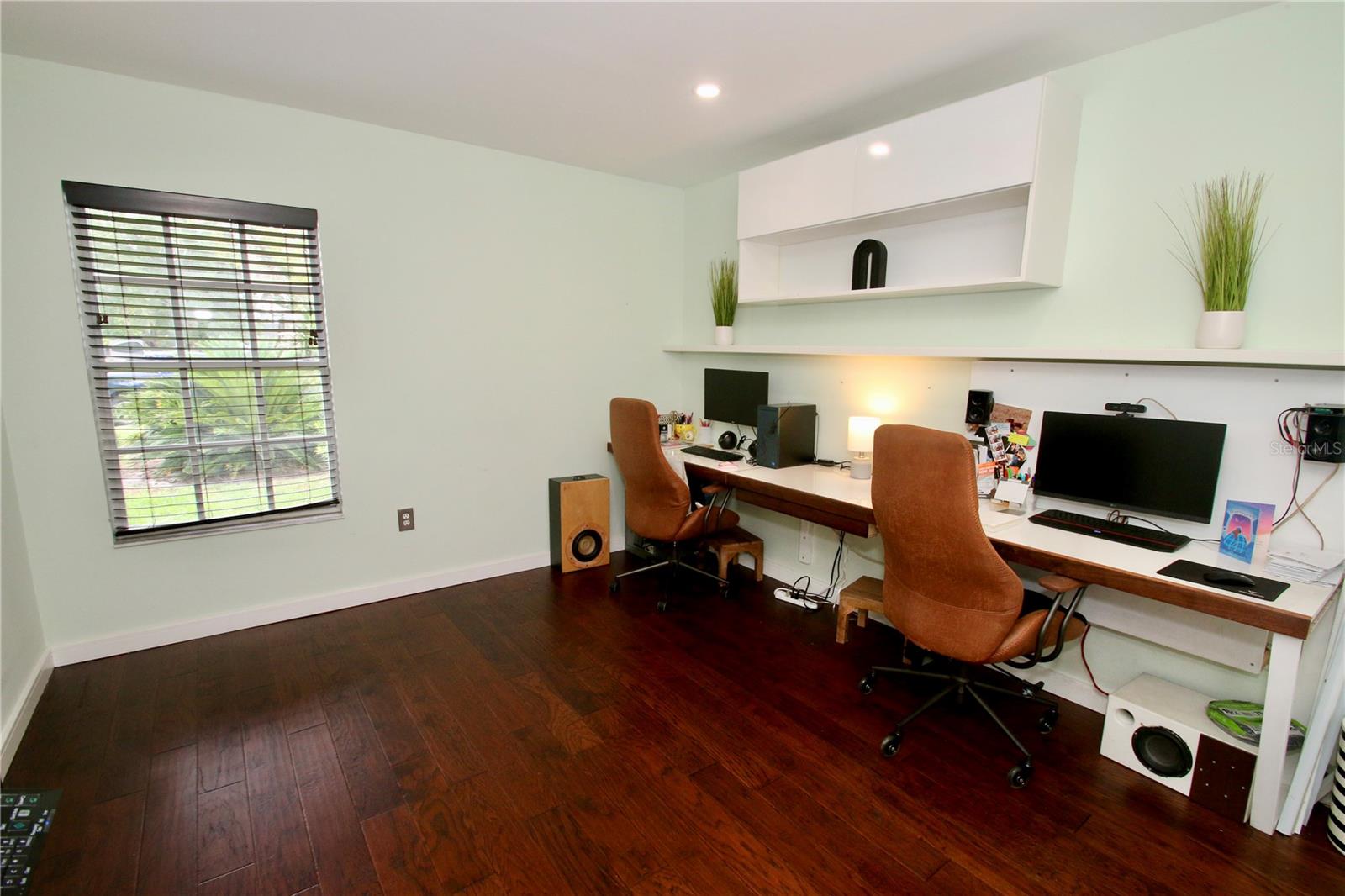 HILLS OF LAKE MARY PH 4 - Residential