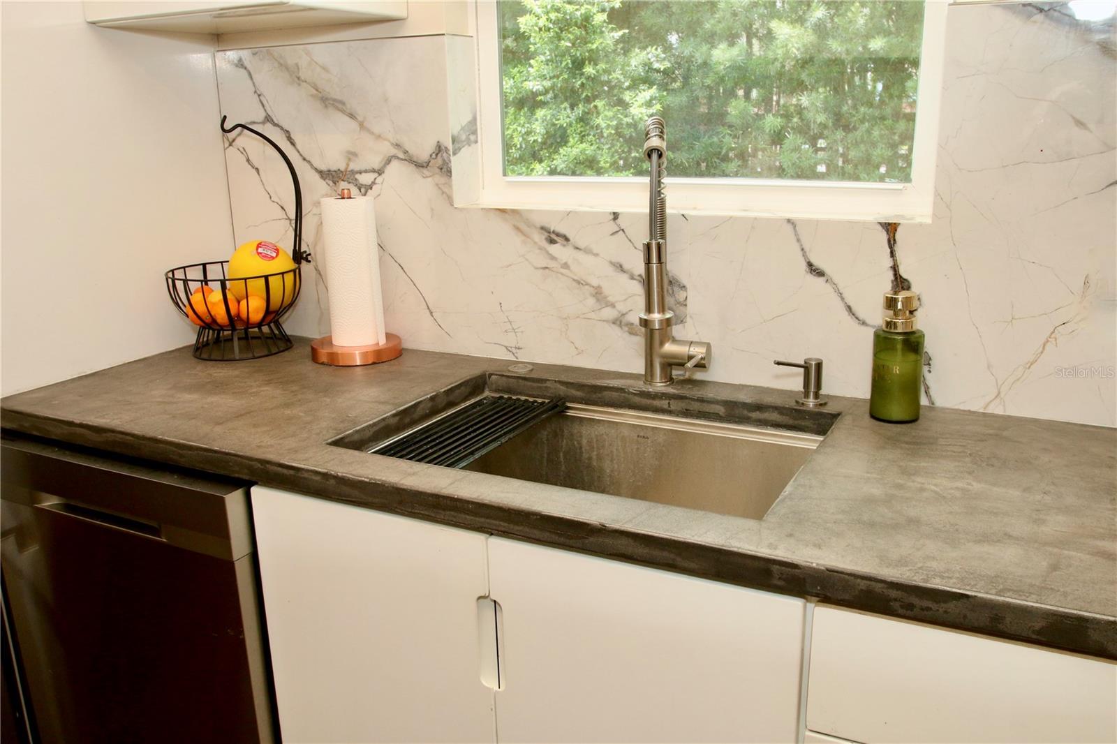 HILLS OF LAKE MARY PH 4 - Residential