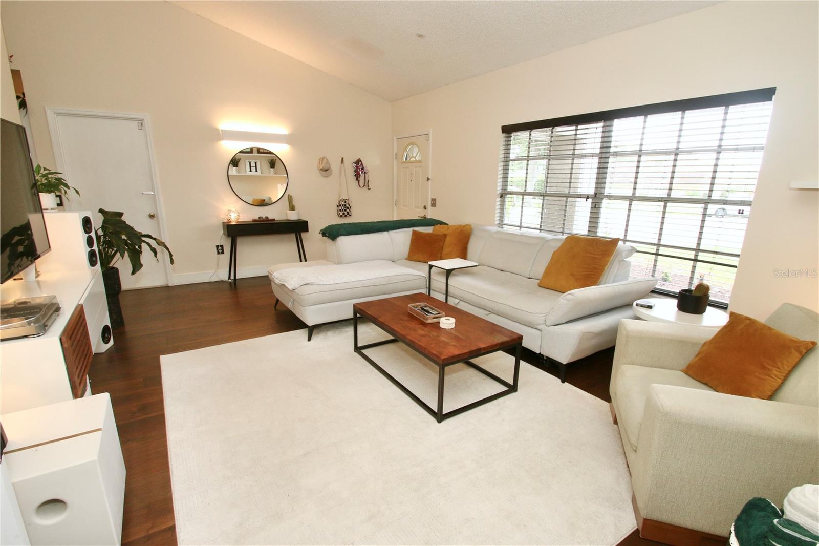 HILLS OF LAKE MARY PH 4 - Residential