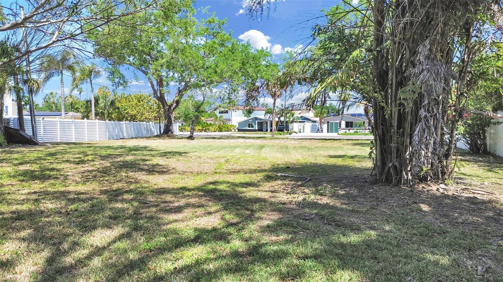 SHORE ACRES BAYOU GRANDE SEC - Land