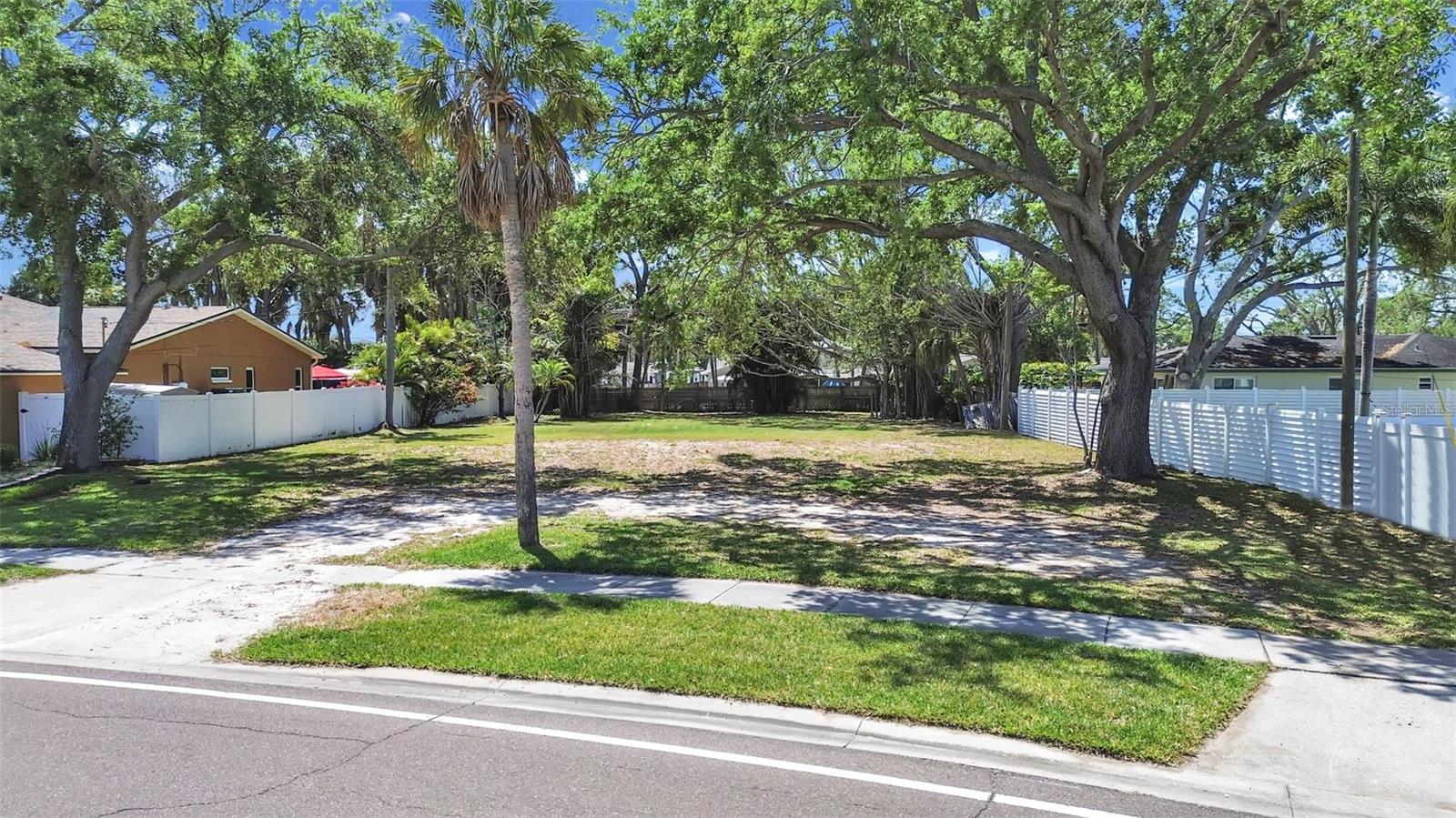SHORE ACRES BAYOU GRANDE SEC - Land