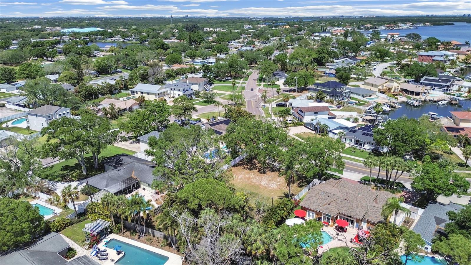 SHORE ACRES BAYOU GRANDE SEC - Land