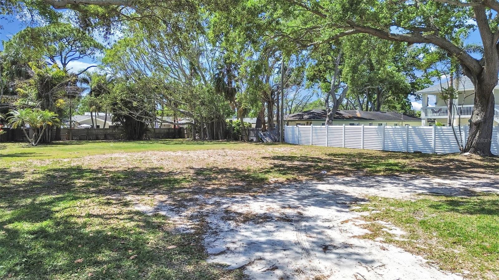 SHORE ACRES BAYOU GRANDE SEC - Land