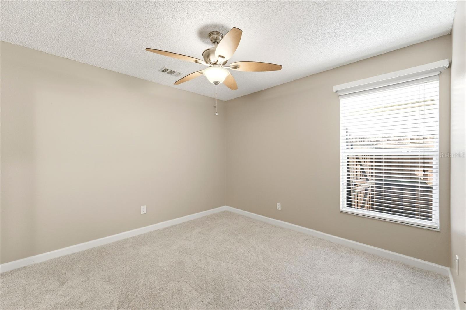 SUNCREST VILLAS PH 02 - Residential