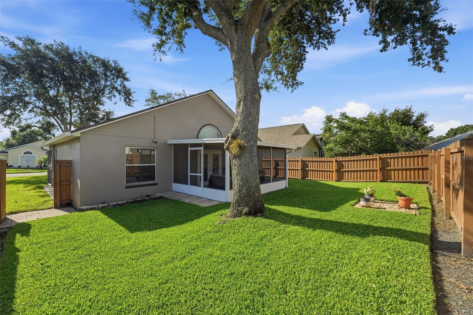 SUNCREST VILLAS PH 02 - Residential