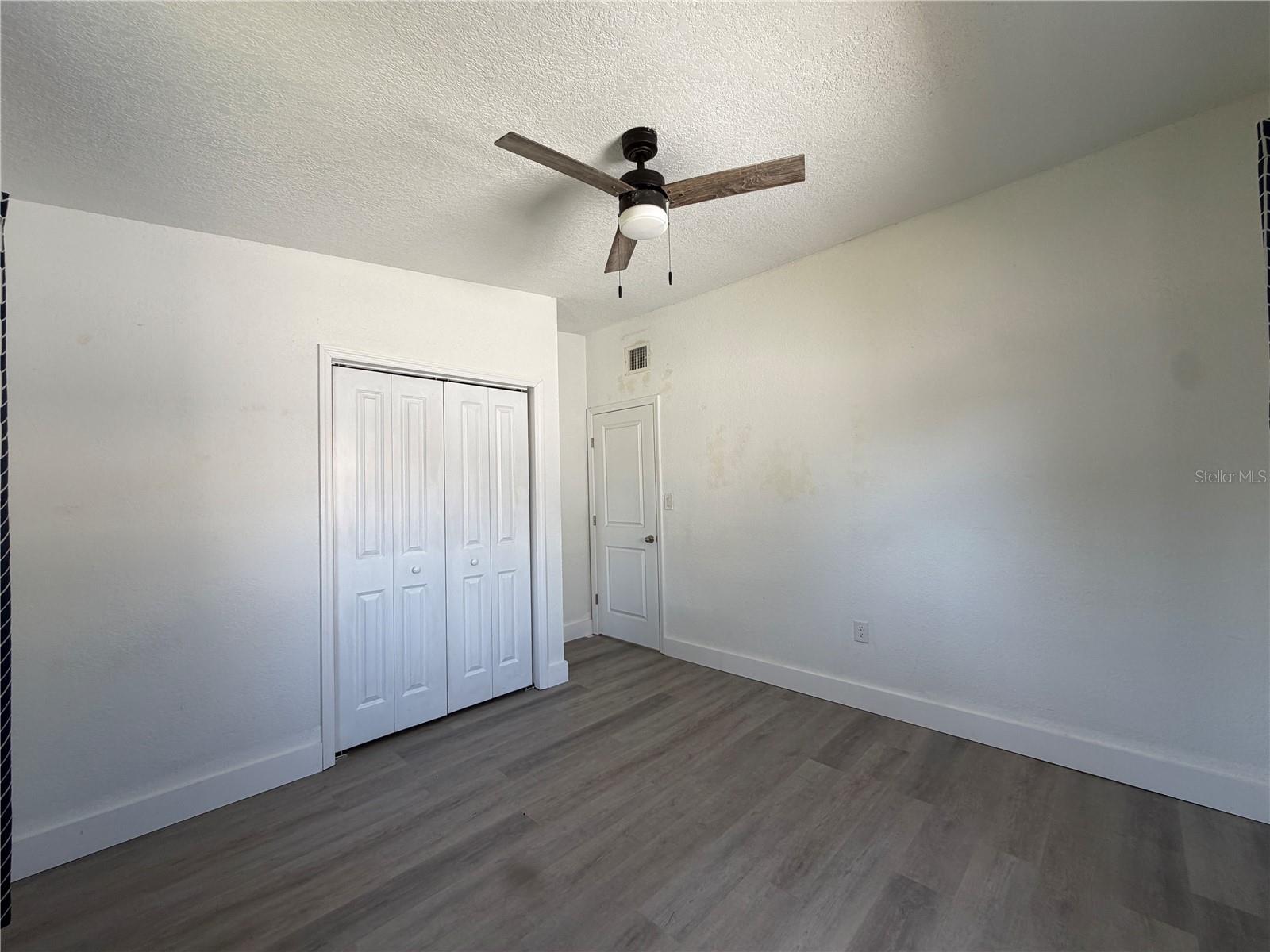RIVERSIDE PARK ESTATES - Residential