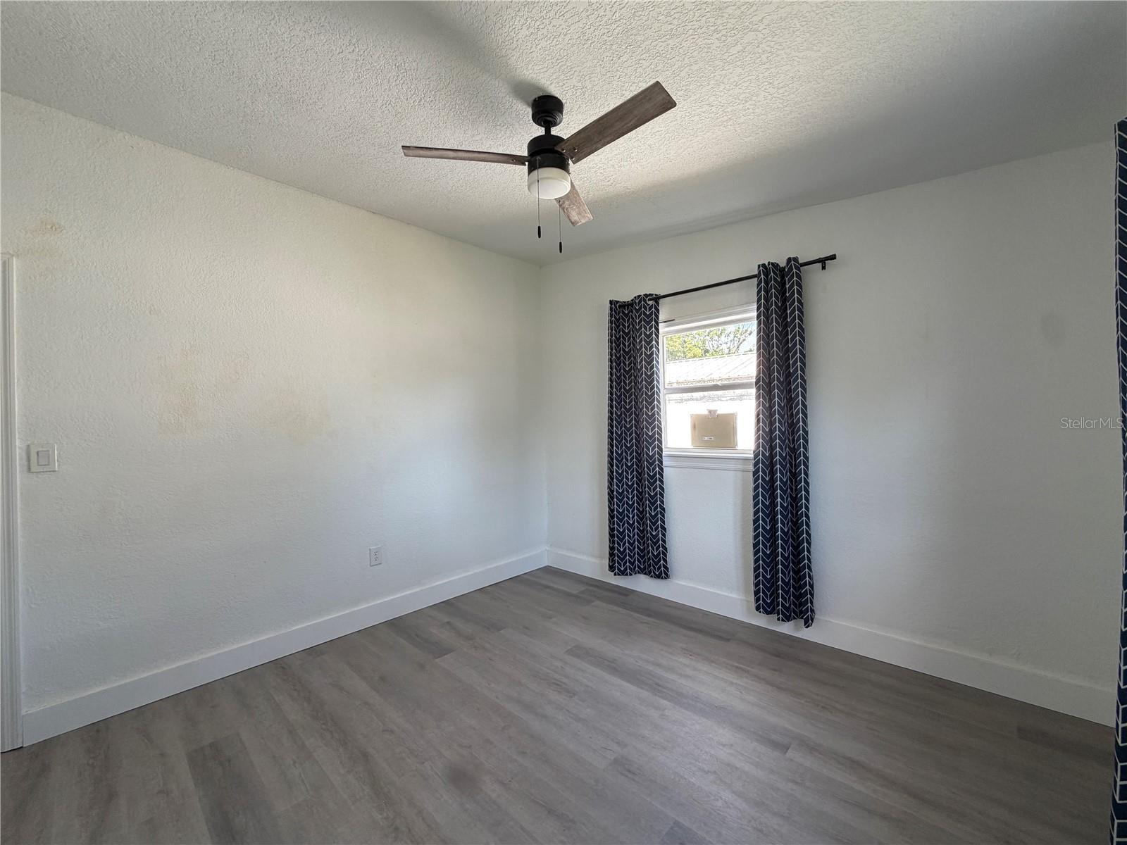 RIVERSIDE PARK ESTATES - Residential