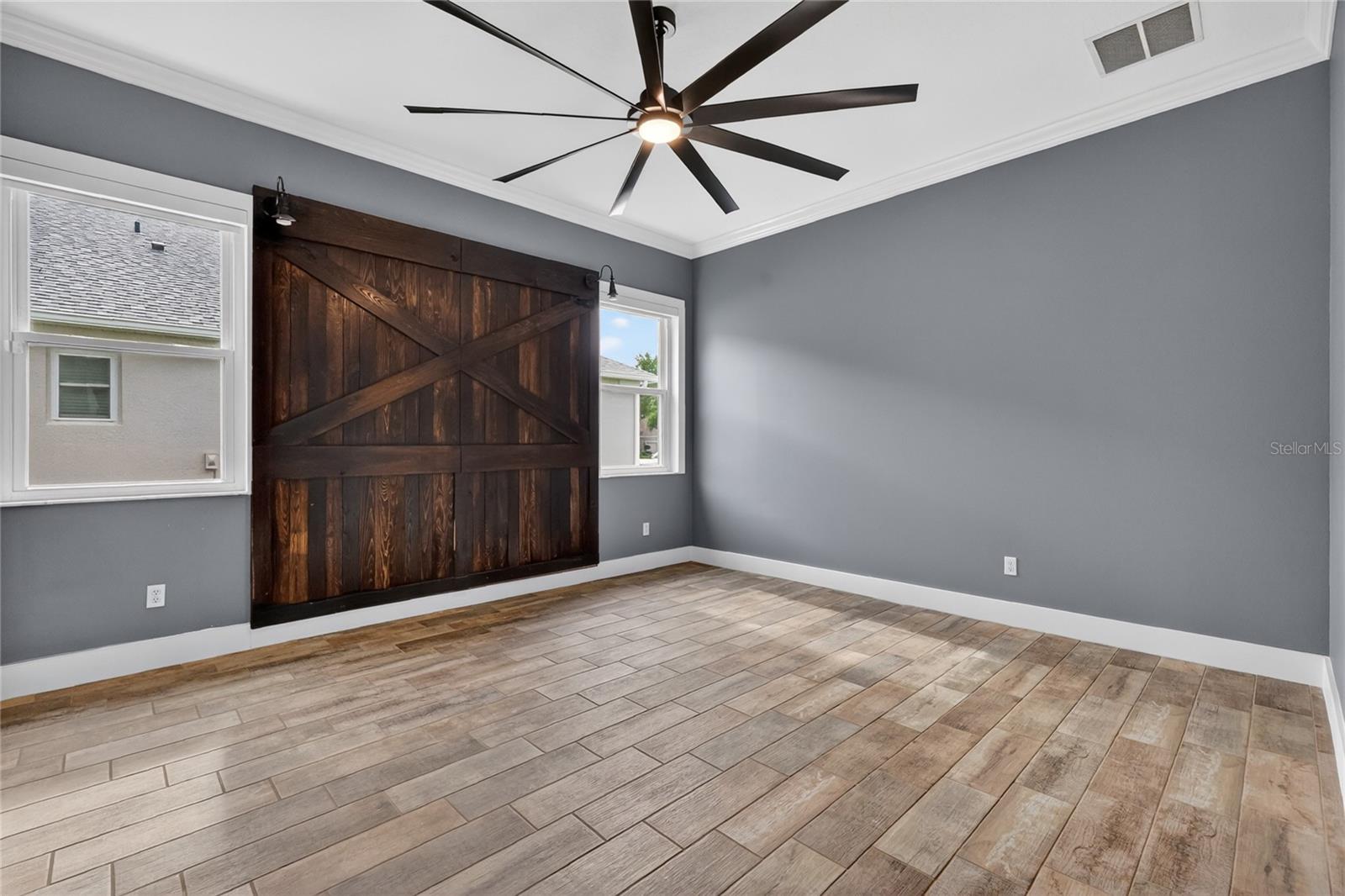 STONEYBROOK HILLS UNIT 1 - Residential