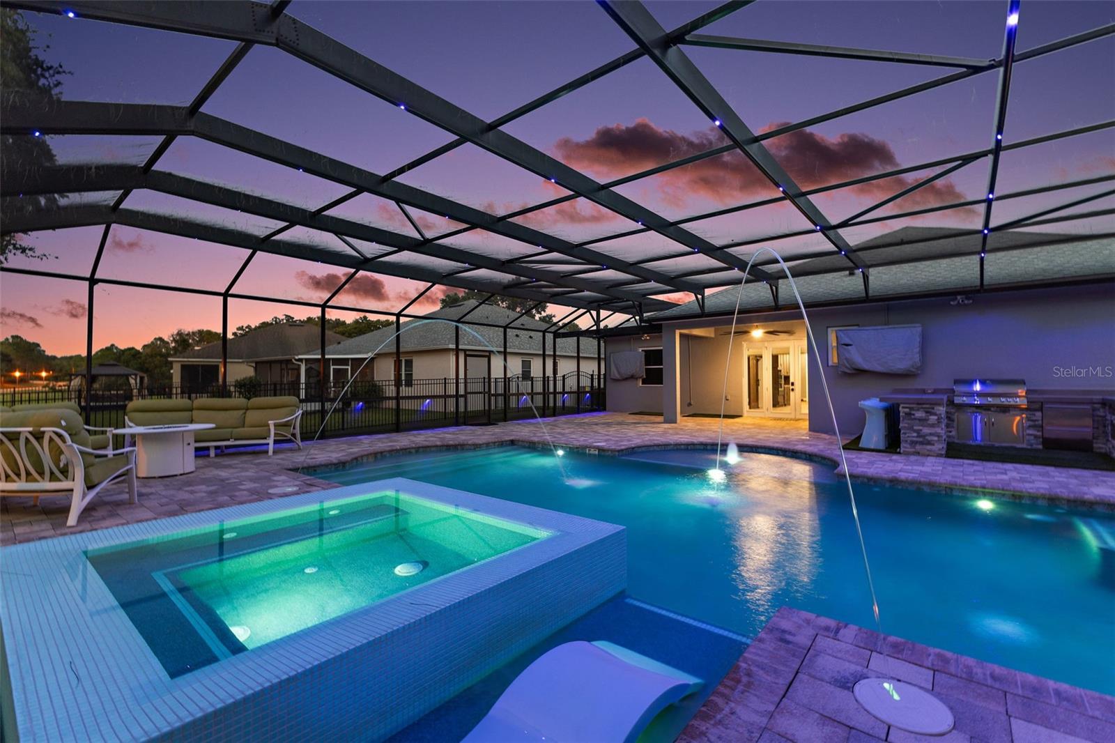 STONEYBROOK HILLS UNIT 1 - Residential