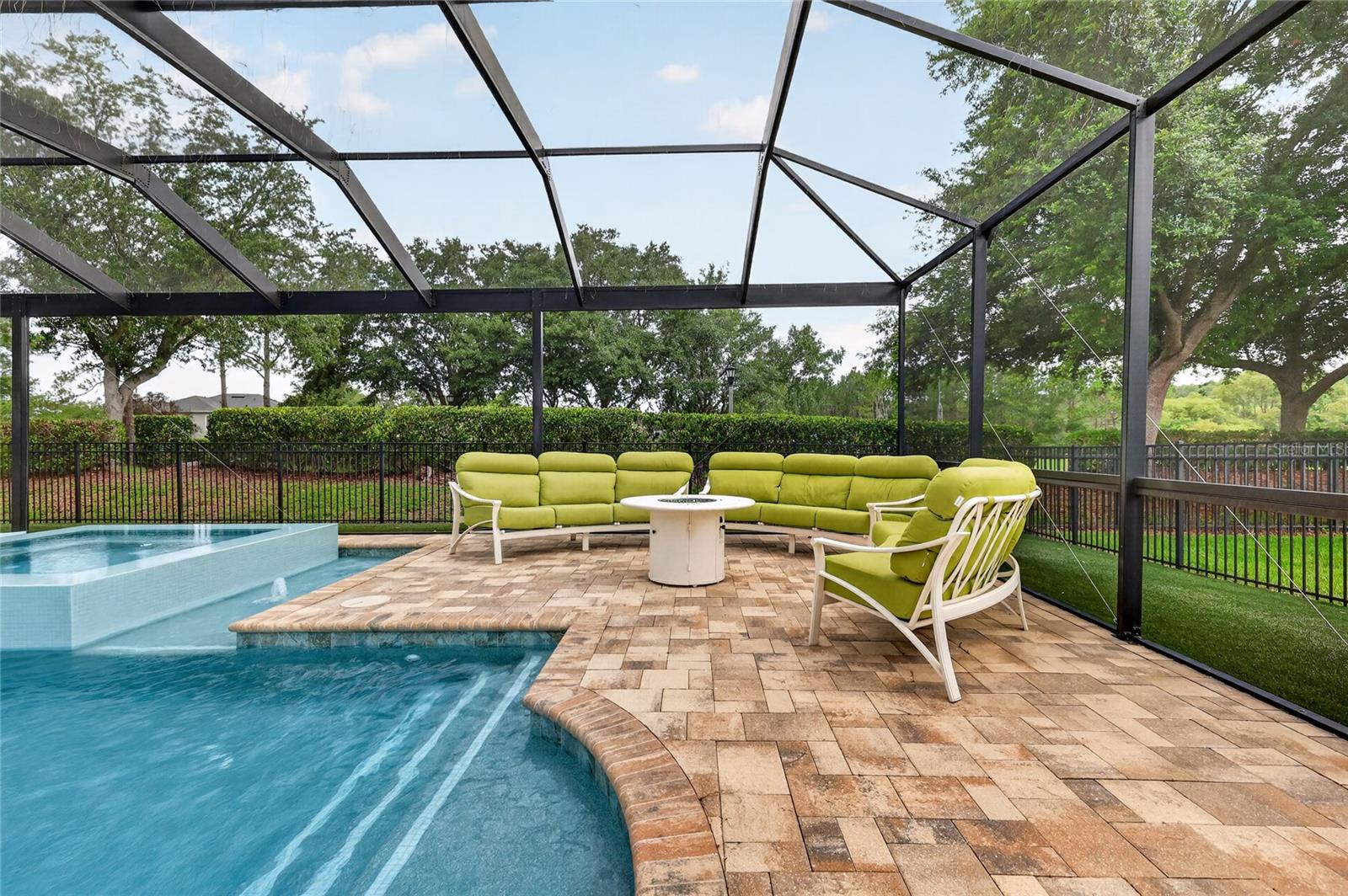 STONEYBROOK HILLS UNIT 1 - Residential