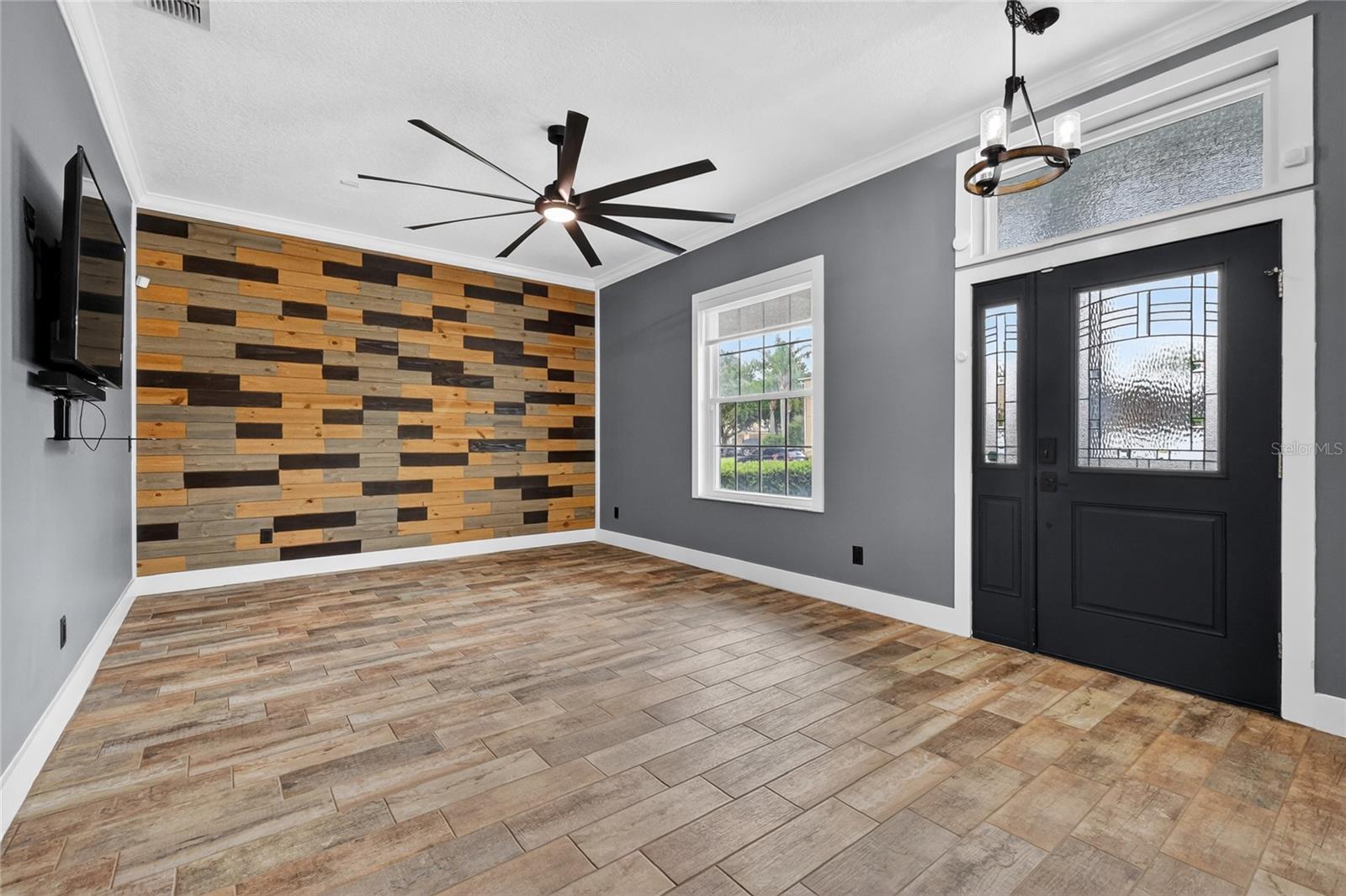 STONEYBROOK HILLS UNIT 1 - Residential