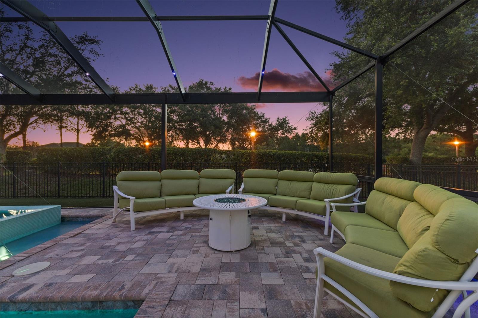 STONEYBROOK HILLS UNIT 1 - Residential