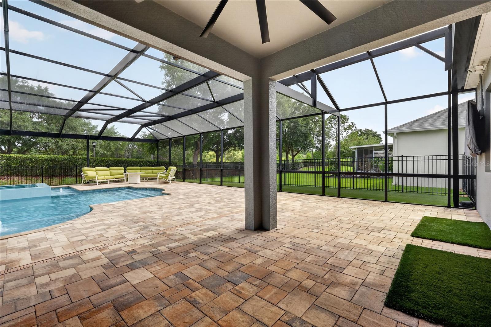 STONEYBROOK HILLS UNIT 1 - Residential