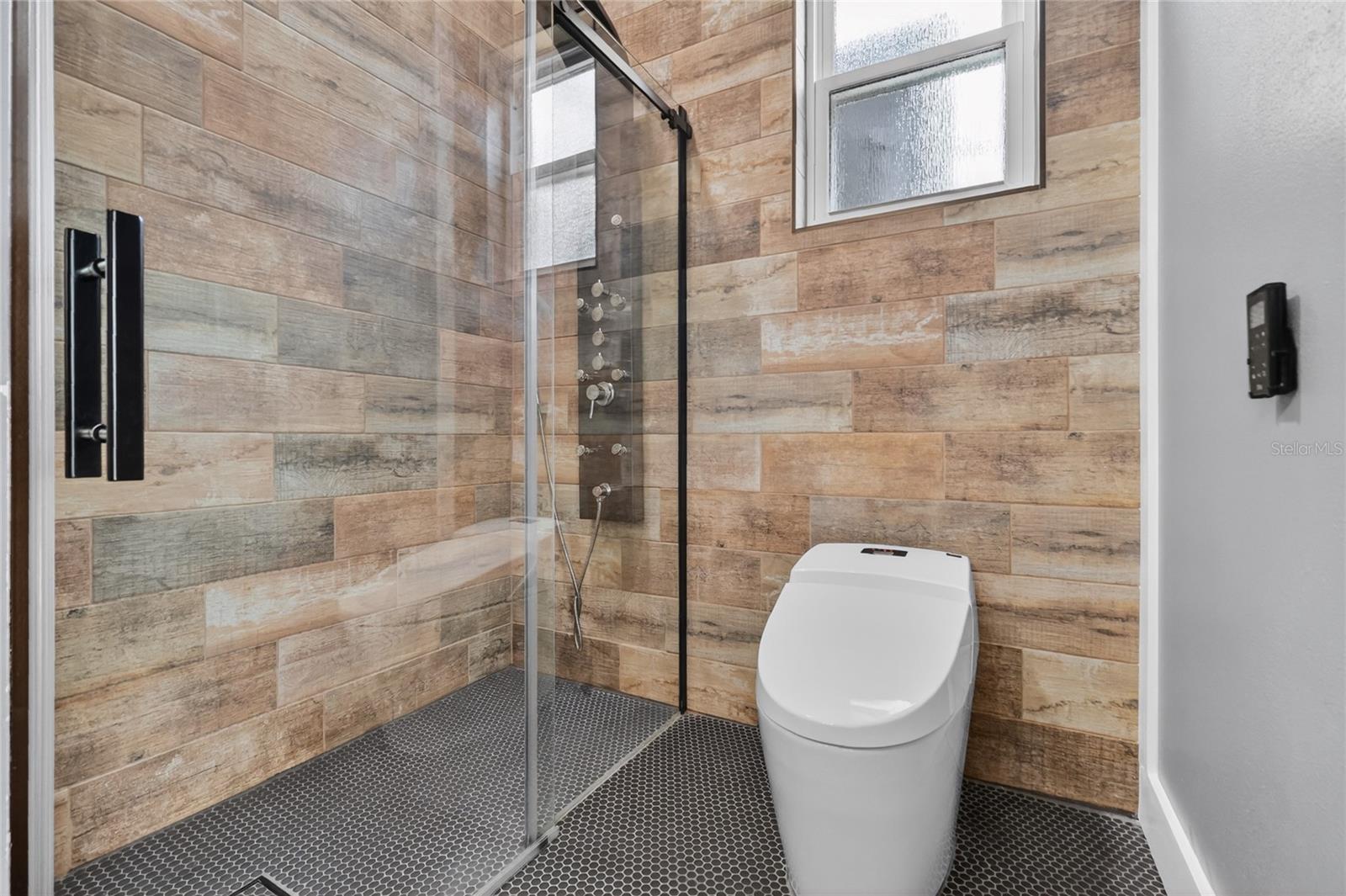 STONEYBROOK HILLS UNIT 1 - Residential