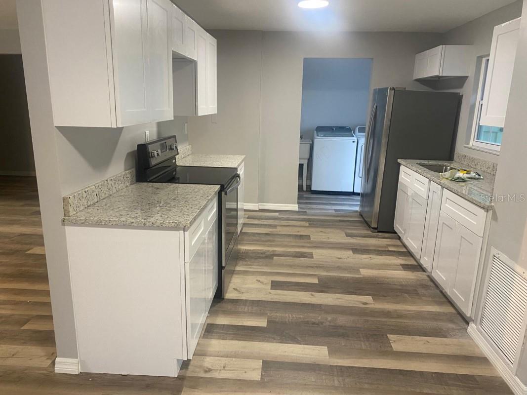 SILVER SPGS SHORES 02 - Residential