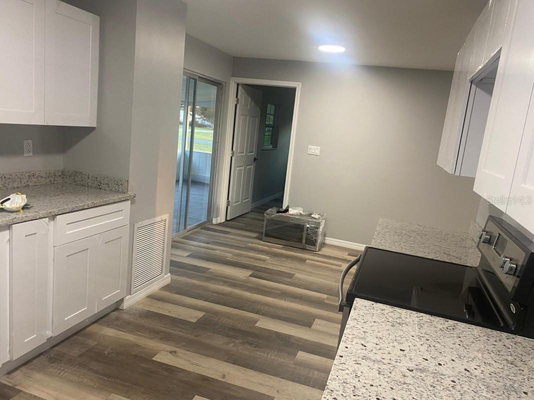 SILVER SPGS SHORES 02 - Residential