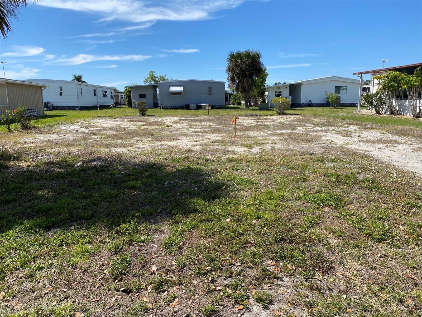 LA CASA MHP CO-OP - Land