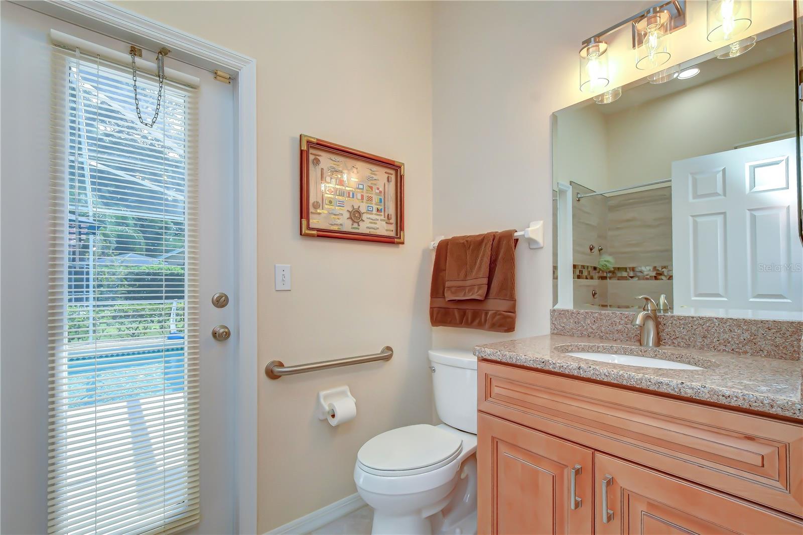 RIVER HILLS COUNTRY CLUB - Residential