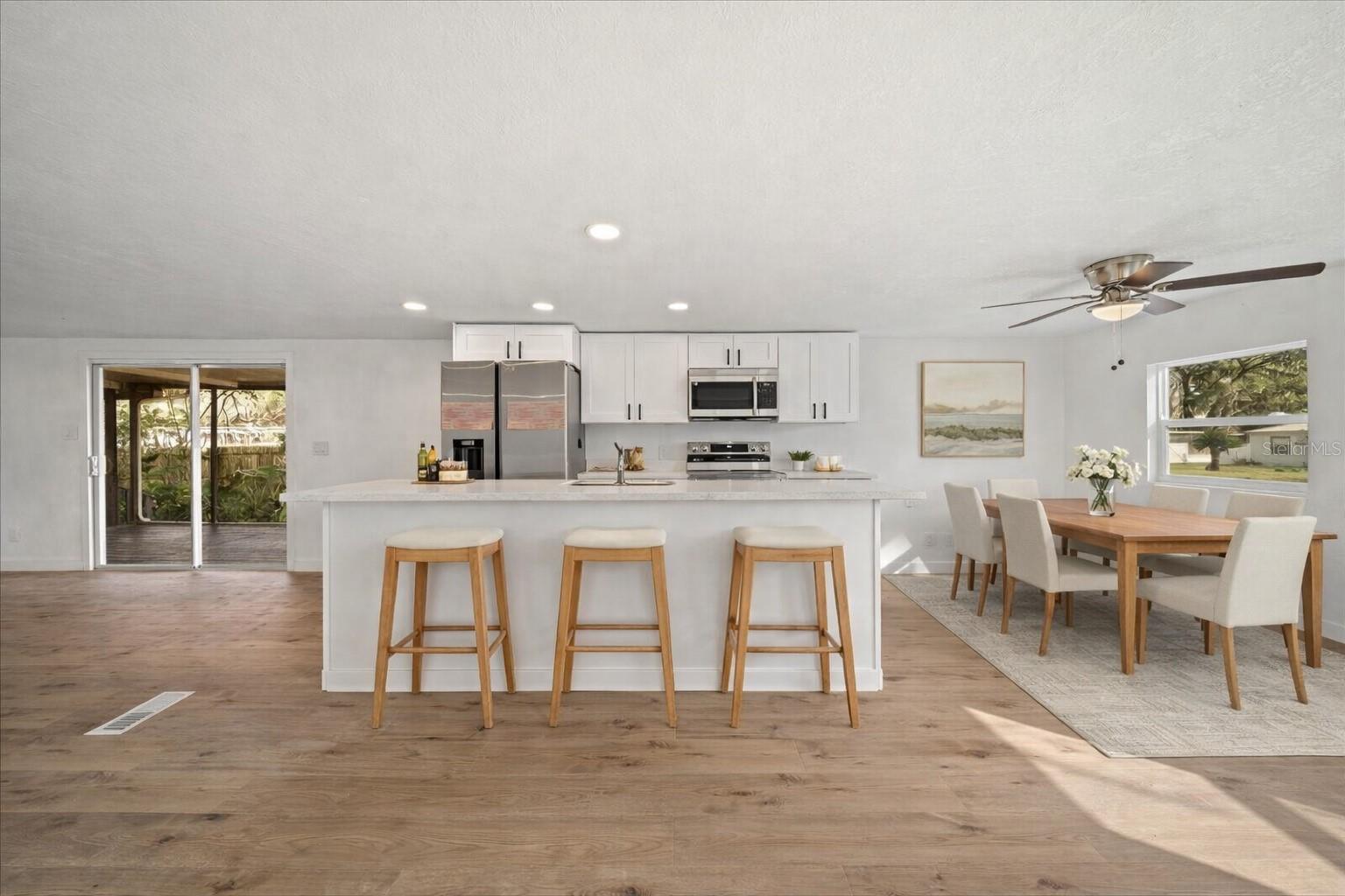 SUNLIGHT ACRES FIRST ADDITION - Residential