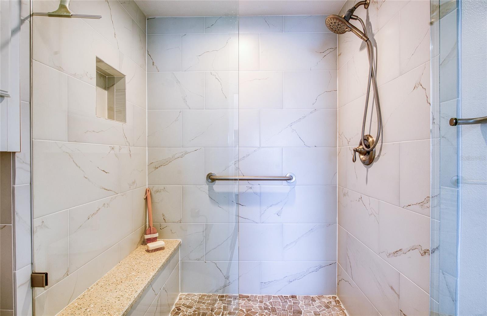 HARBOURSIDE CONDO - Residential