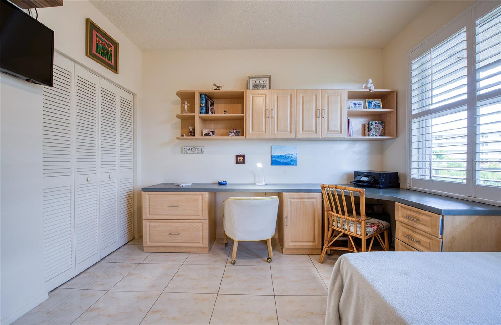 HARBOURSIDE CONDO - Residential
