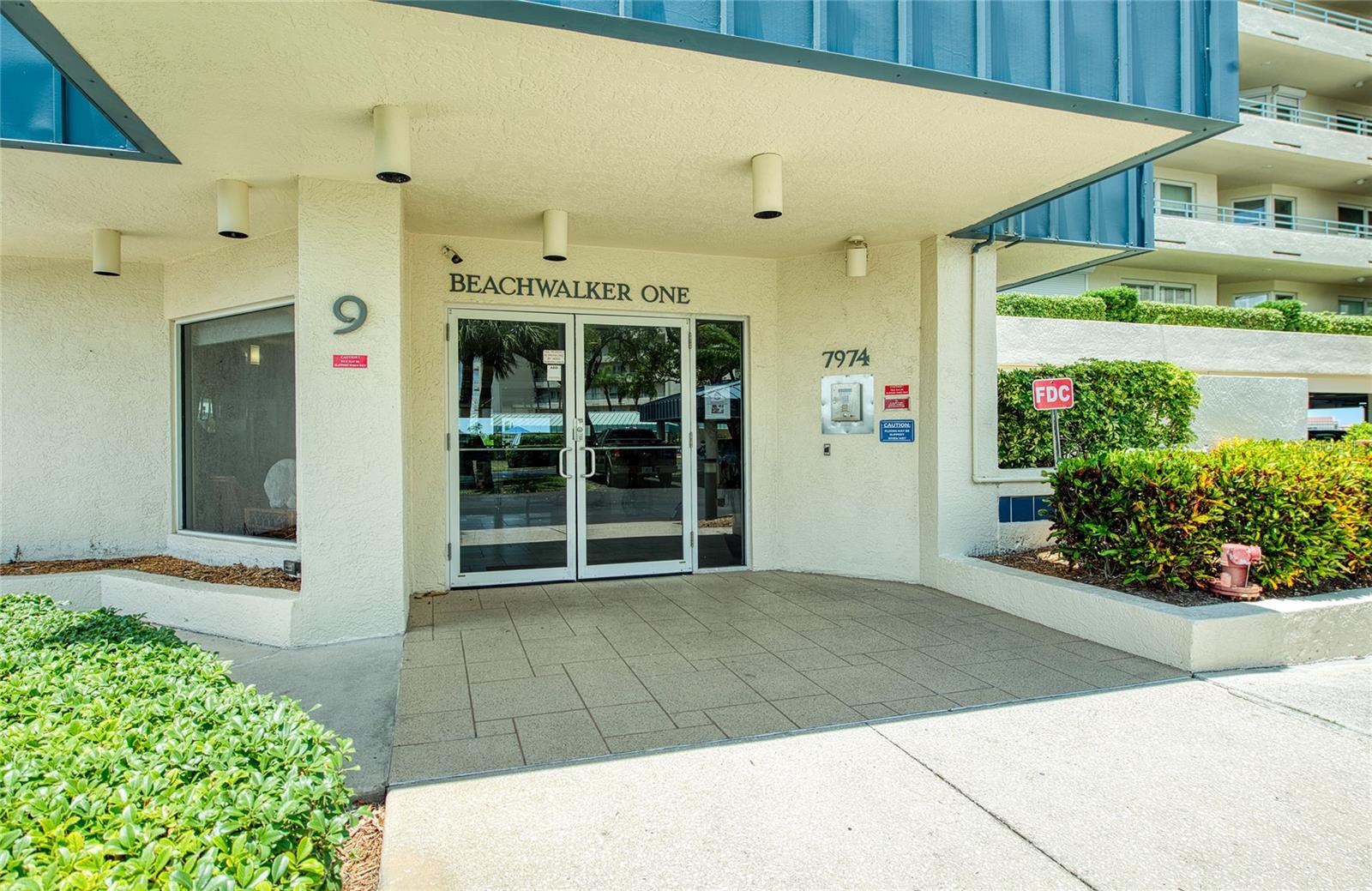 HARBOURSIDE CONDO - Residential