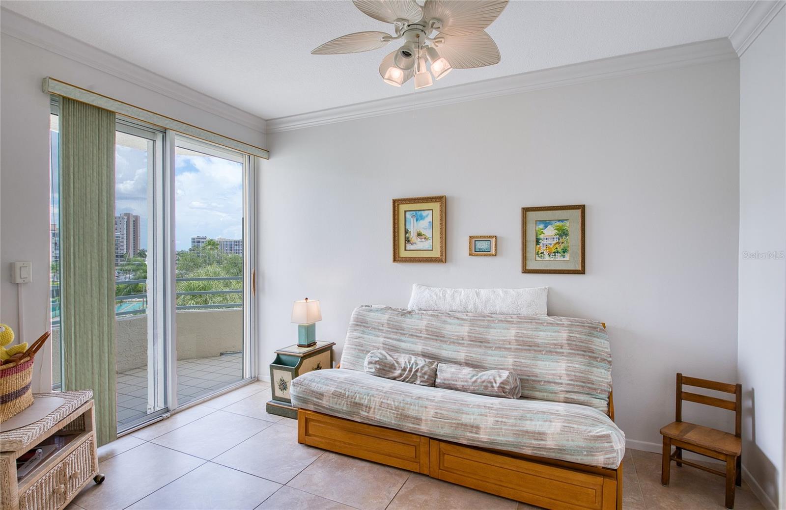 HARBOURSIDE CONDO - Residential