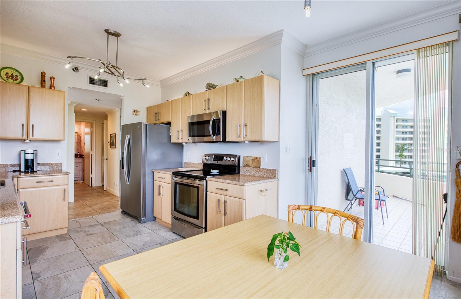 HARBOURSIDE CONDO - Residential