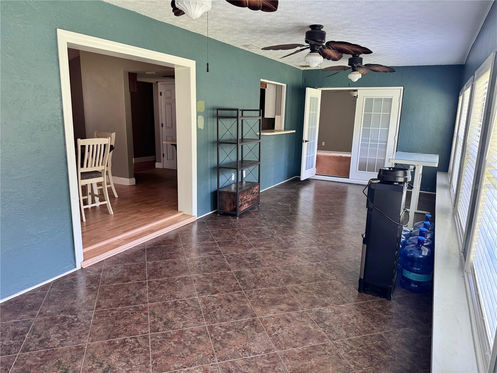 WINDLAN ACRES - Residential