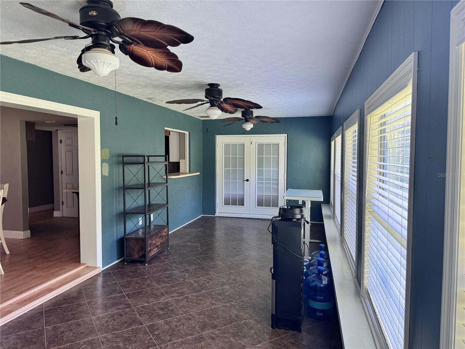 WINDLAN ACRES - Residential