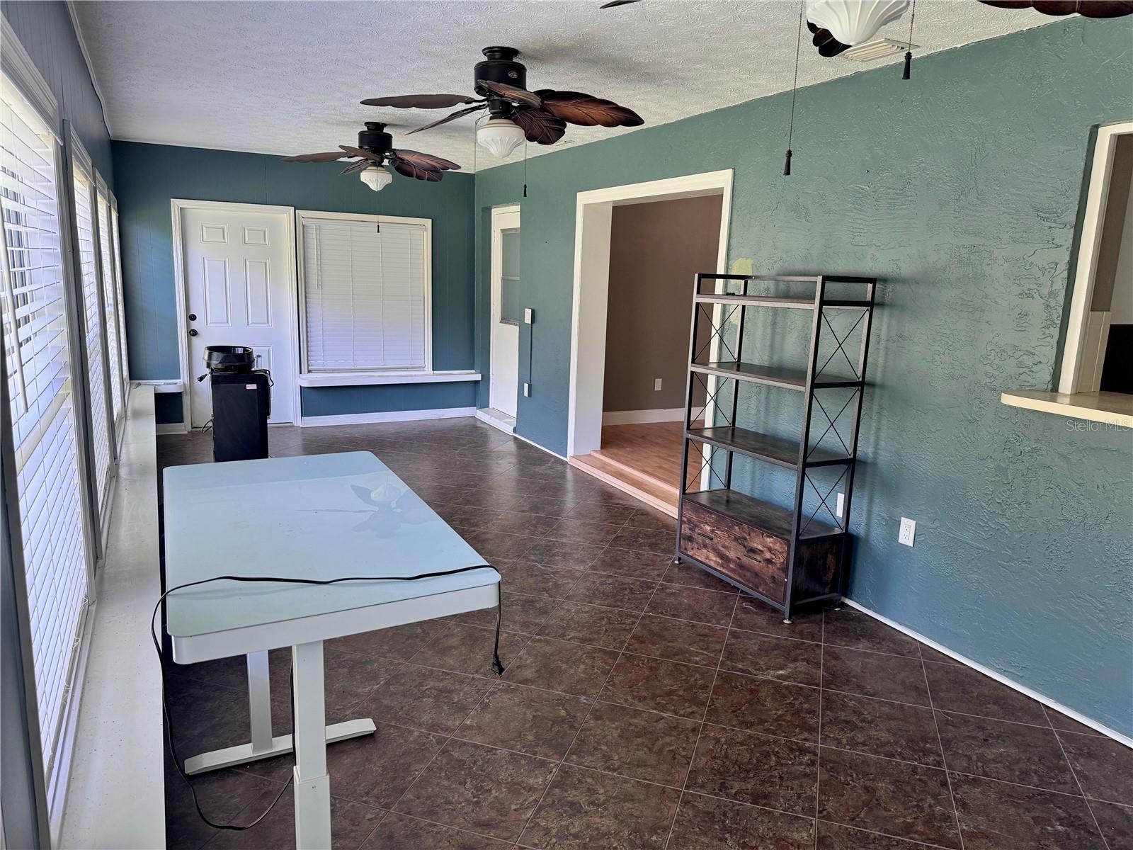 WINDLAN ACRES - Residential