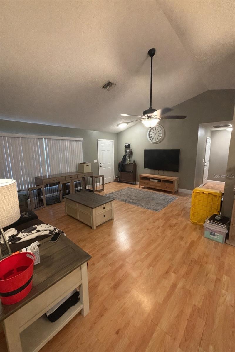 WINDLAN ACRES - Residential