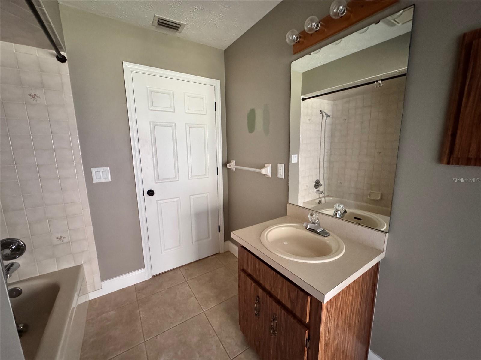 WINDLAN ACRES - Residential