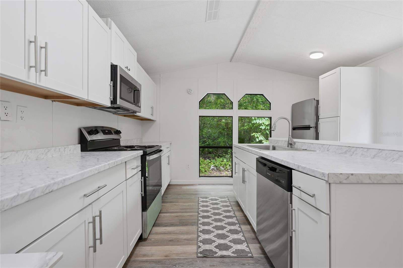 EAST WILLISTON - Residential