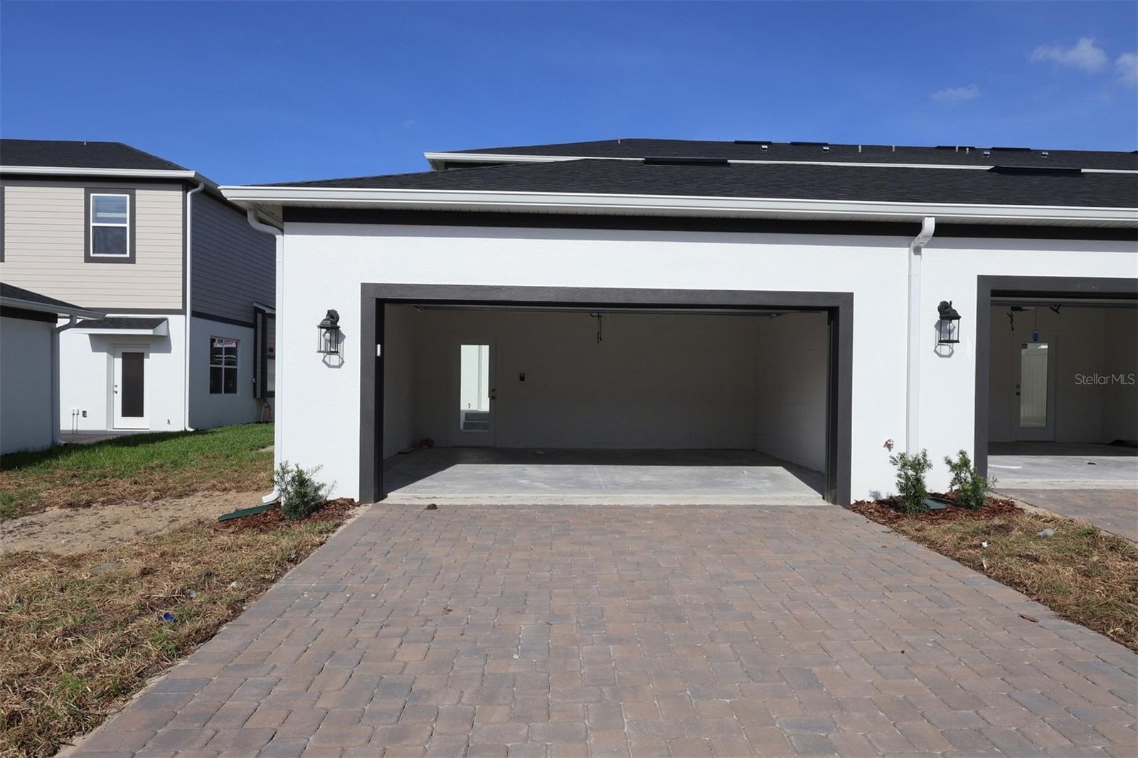 EMERSON POINTE - Residential