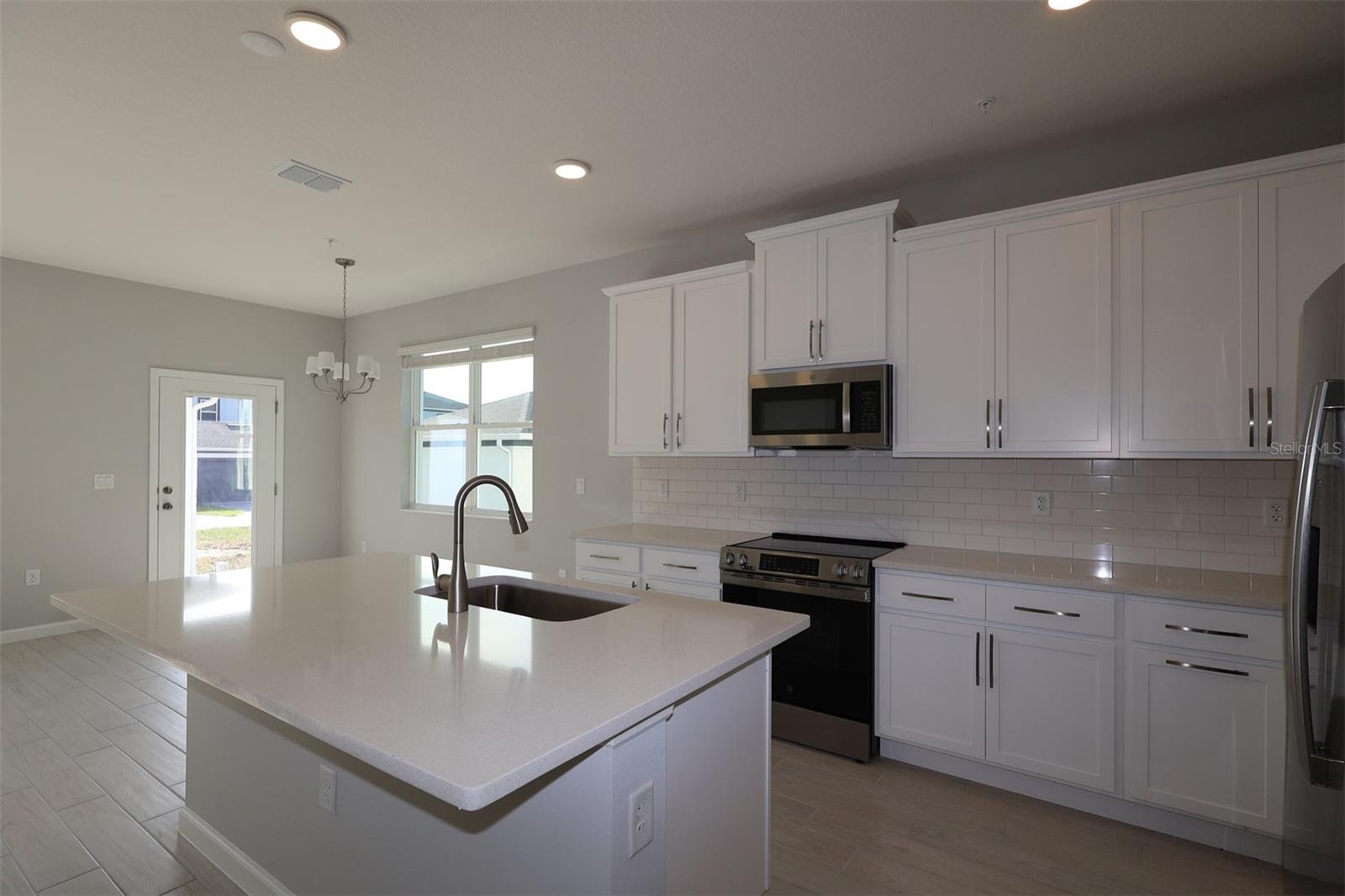EMERSON POINTE - Residential