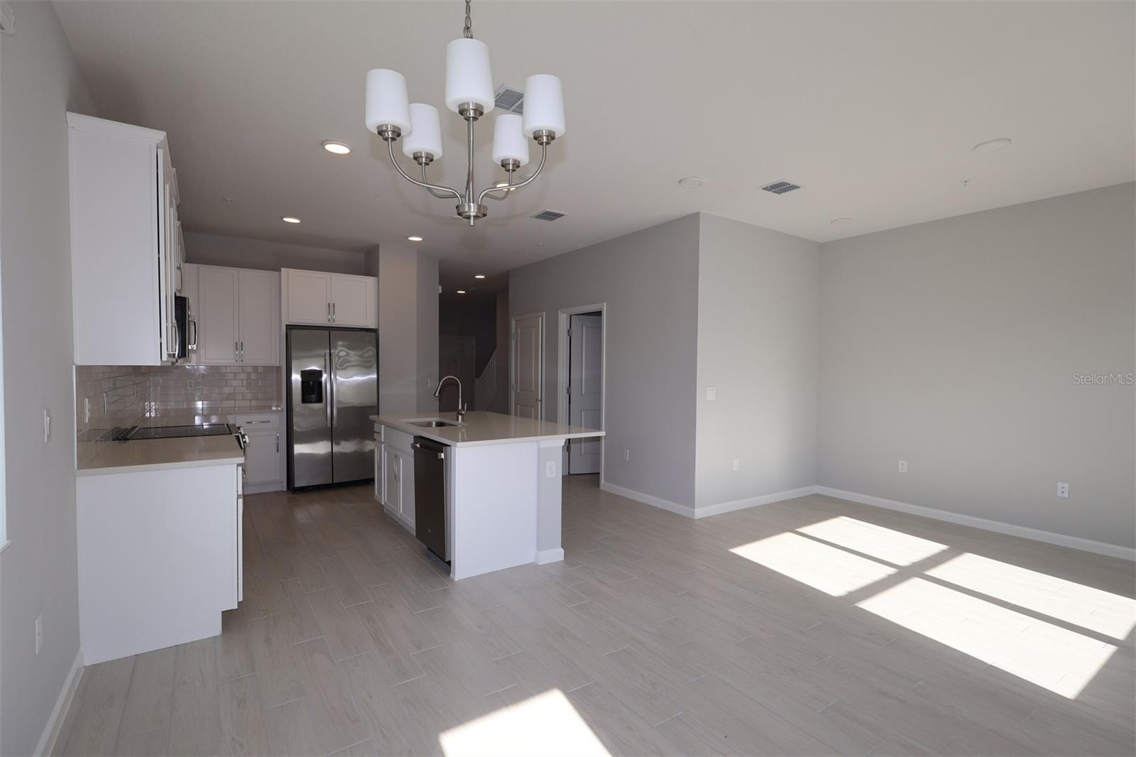 EMERSON POINTE - Residential
