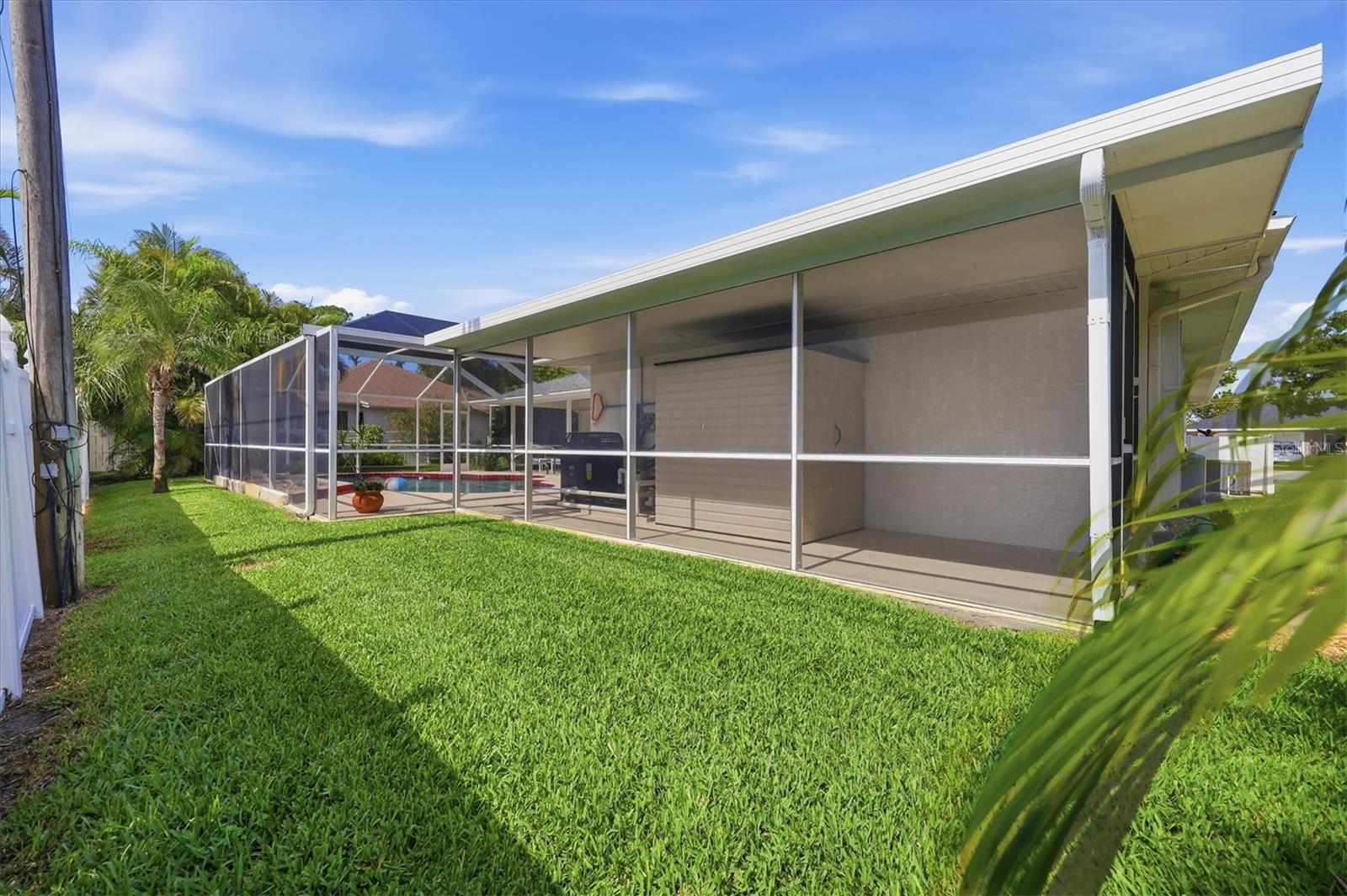 SOUTH VENICE - Residential
