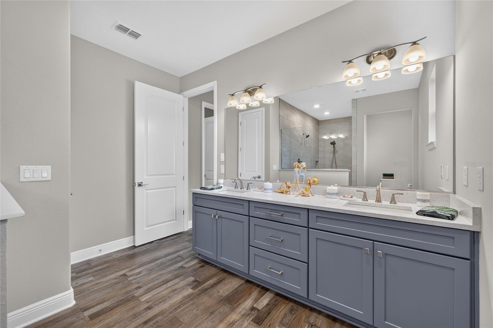 LONGLEAF RDG PH VI - Residential