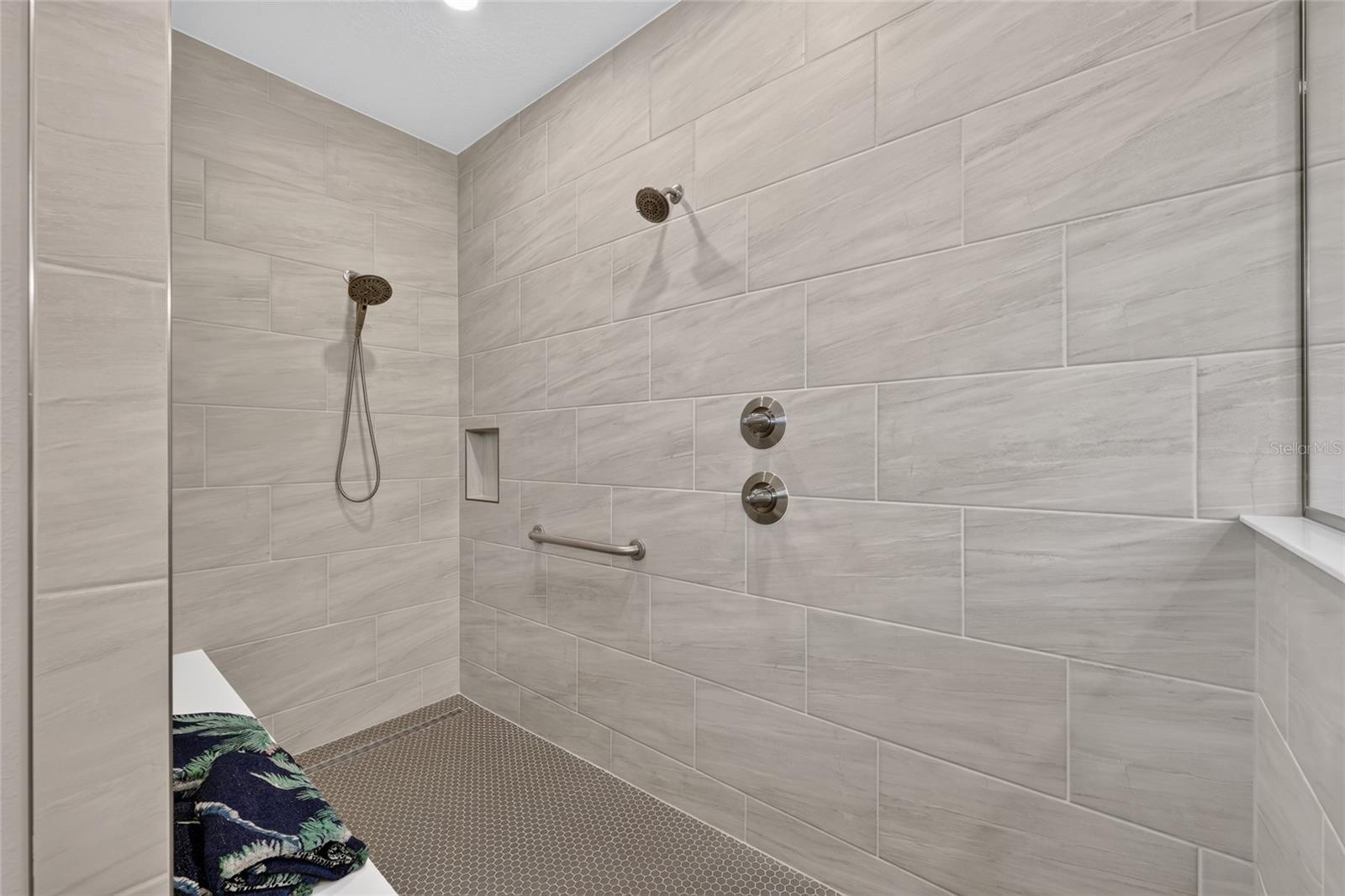 LONGLEAF RDG PH VI - Residential