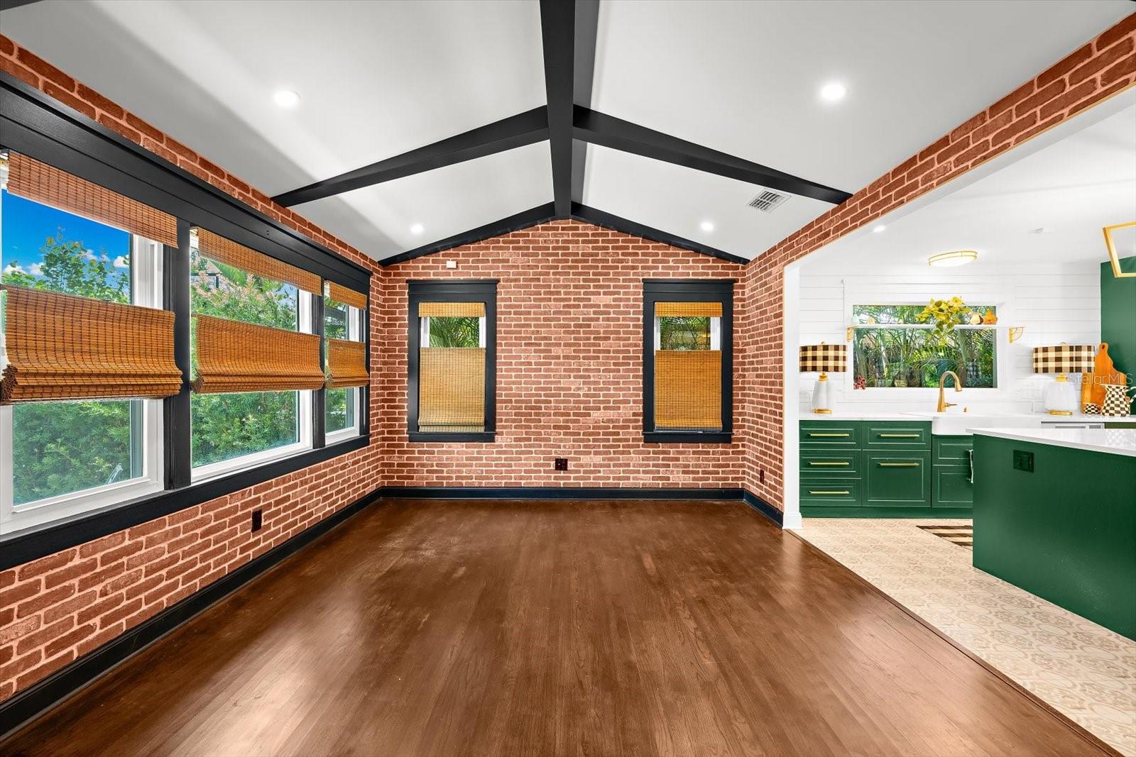 PEALE PARK - Residential